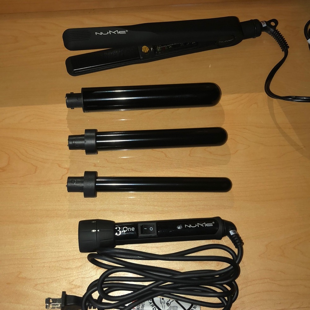 NuMe 3 in 1 hair curling setw/ straightener+ case